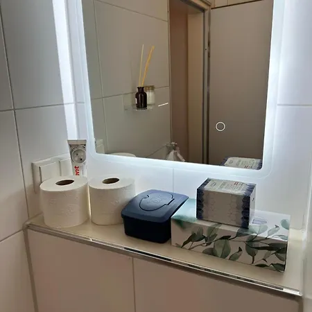 Apartment Zentrale, 55m2, Helle 2 Whg Naehe Messe