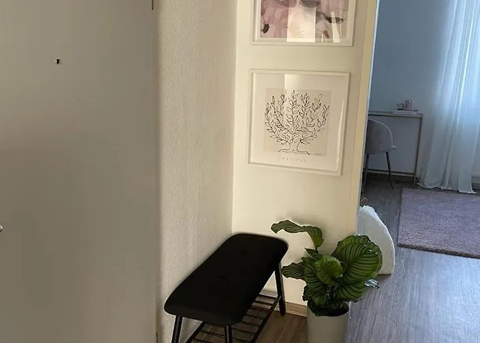 Zentrale, 55m2, Helle 2 Whg Naehe Messe Appartement *