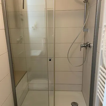 Zentrale, 55m2, Helle 2 Whg Naehe Messe Апартаменты Дюссельдорф