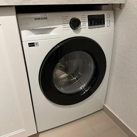 Zentrale, 55m2, Helle 2 Whg Naehe Messe Апартаменты Дюссельдорф