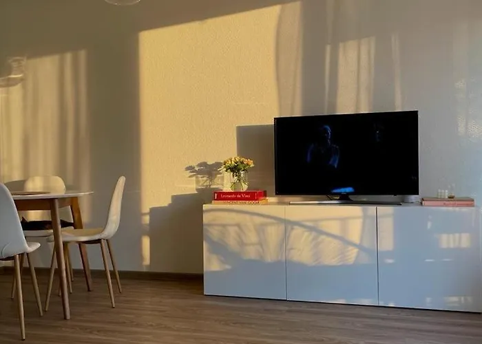 Zentrale, 55m2, Helle 2 Whg Naehe Messe Apartmán