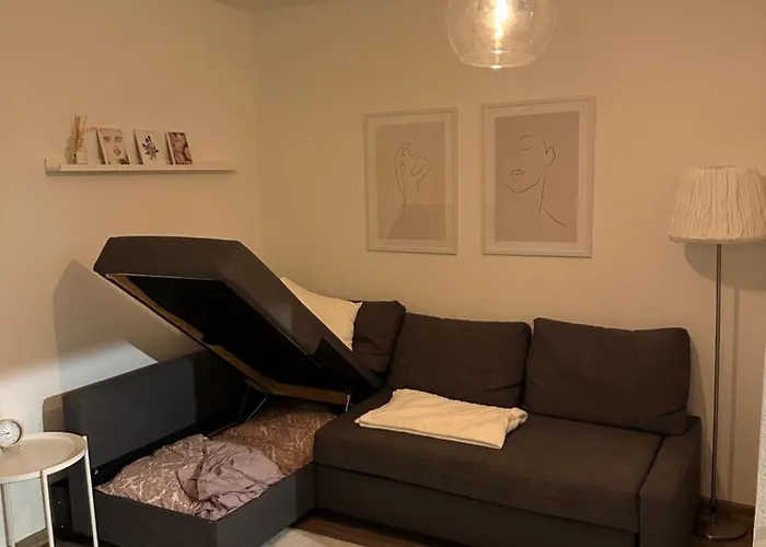 Zentrale, 55m2, Helle 2 Whg Naehe Messe Düsseldorf