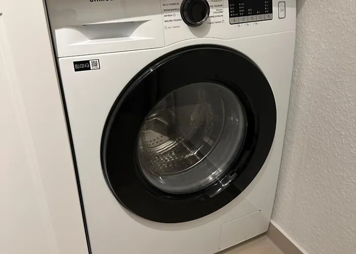 Zentrale, 55m2, Helle 2 Whg Naehe Messe Apartmán Düsseldorf