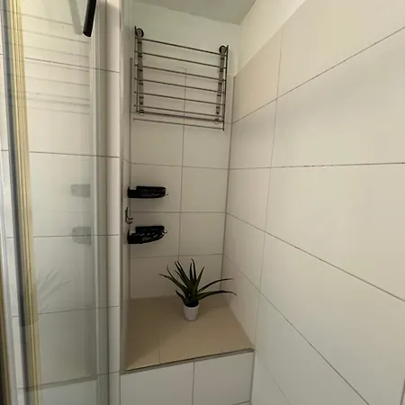 Apartament Zentrale, 55m2, Helle 2 Whg Naehe Messe *